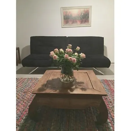 Hotel-pension Jade מלון *