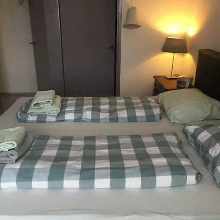מלון Hotel-pension Jade זנדוורט